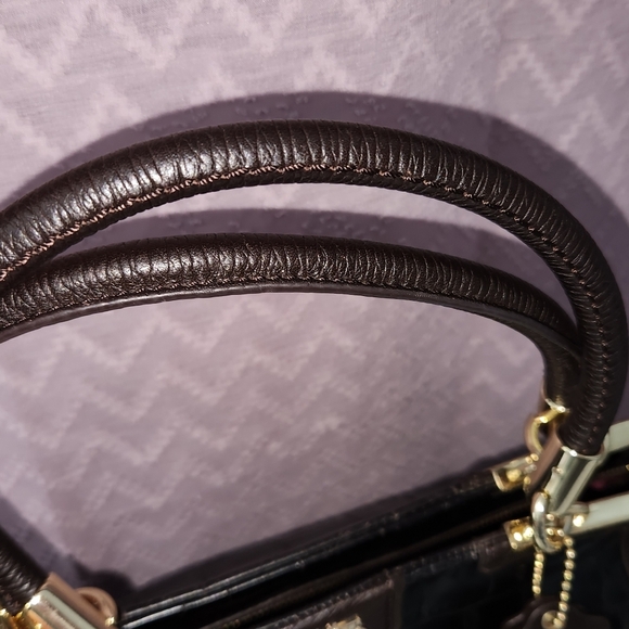 Coach Black/ Brown Espresso Textured Leather Satchel with Gold Hardware - Picture 8 of 14